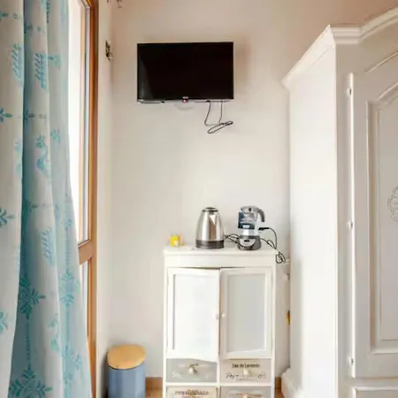 With Garden, Apartment *
